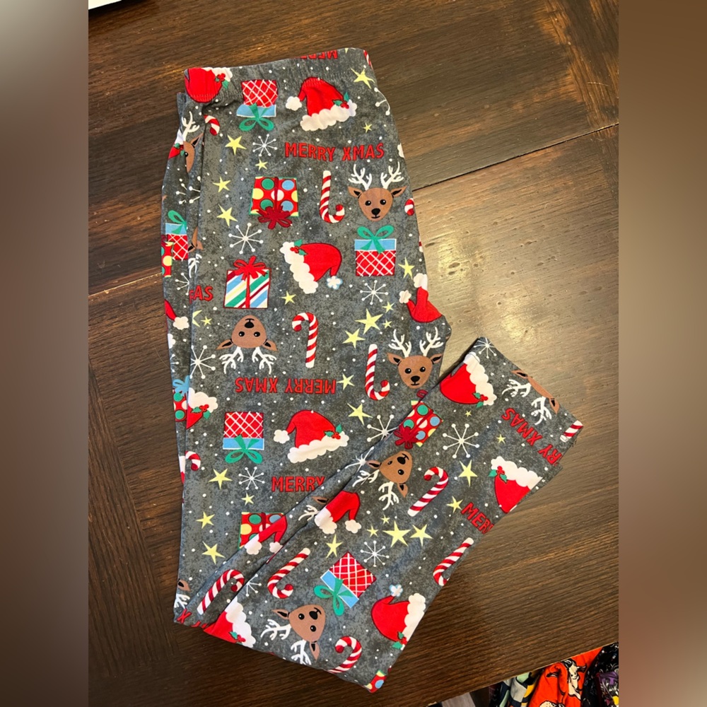 🚫 4 Holiday Women’s Leggings - Picture 2 of 5